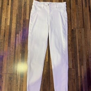 American Eagle white skinny jeans